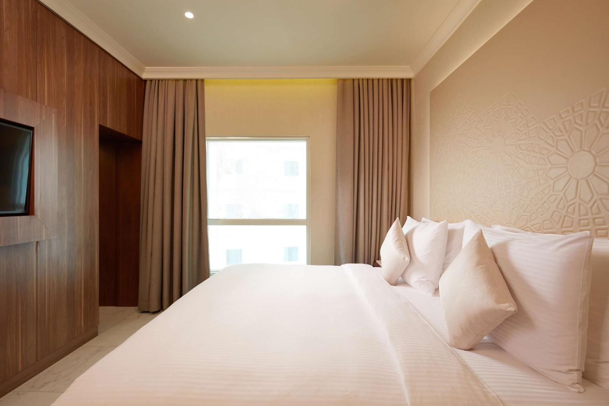 Tilal Jabal Al Kabah Hotel Mecca Exterior foto A bedroom at the hotel